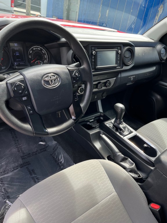 2019 Toyota Tacoma Image 13