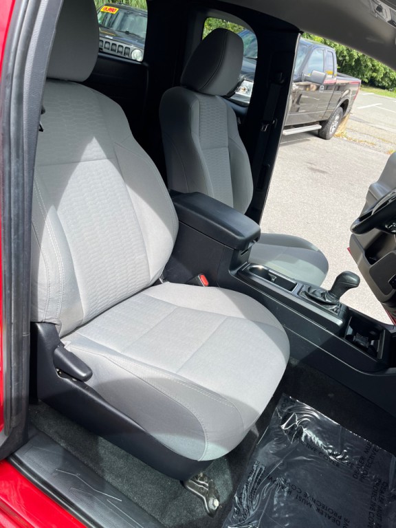 2019 Toyota Tacoma Image 15