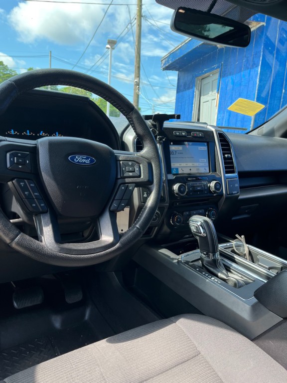 2016 Ford F-150 Image 12