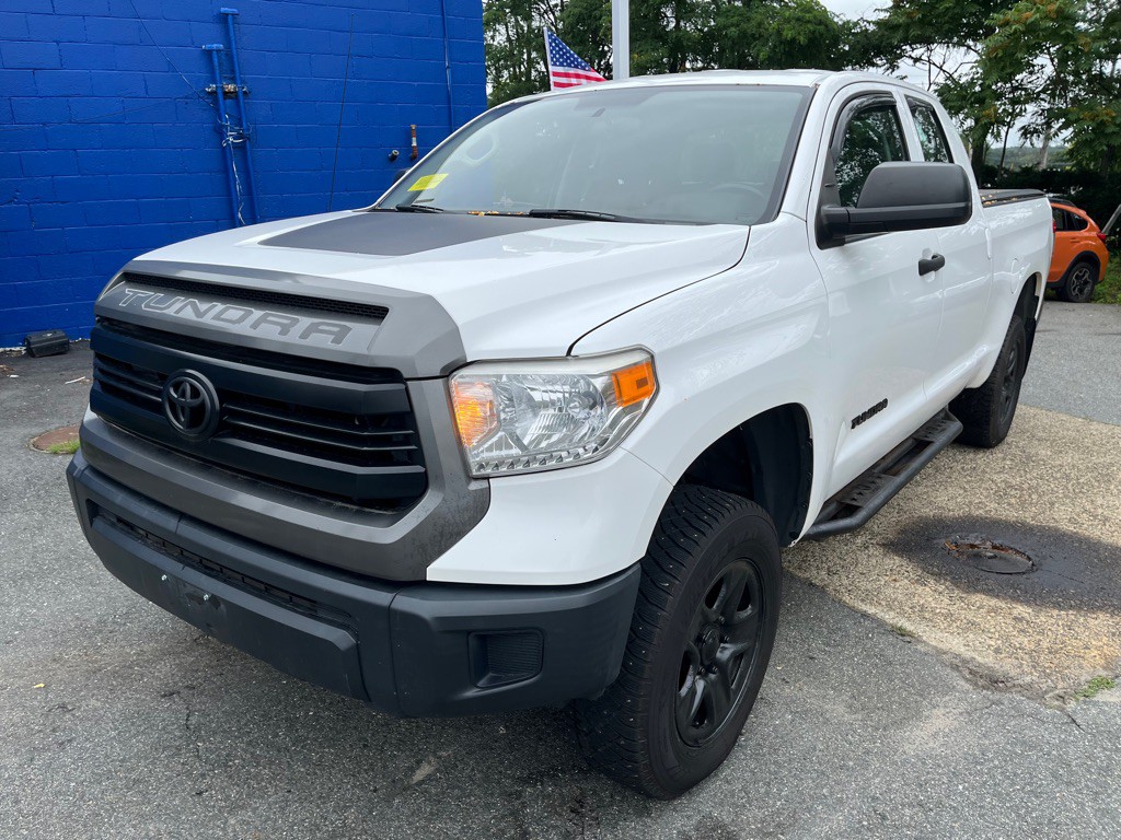 2017 Toyota Tundra Image 3