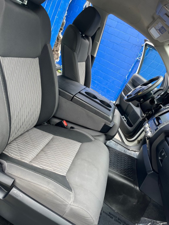 2017 Toyota Tundra Image 16