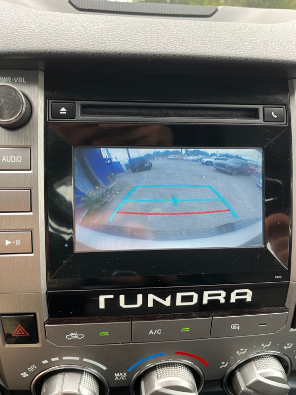 2017 Toyota Tundra Image 23
