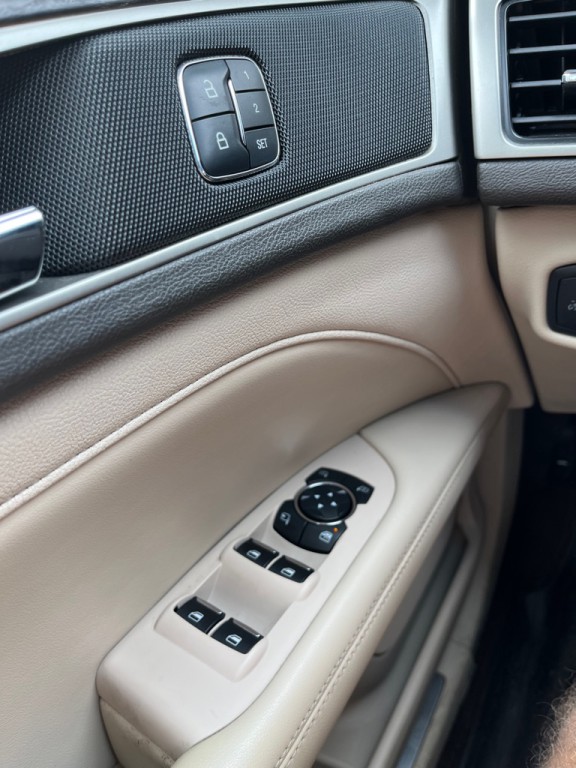 2017 Lincoln MKZ Image 19