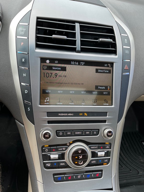 2017 Lincoln MKZ Image 22