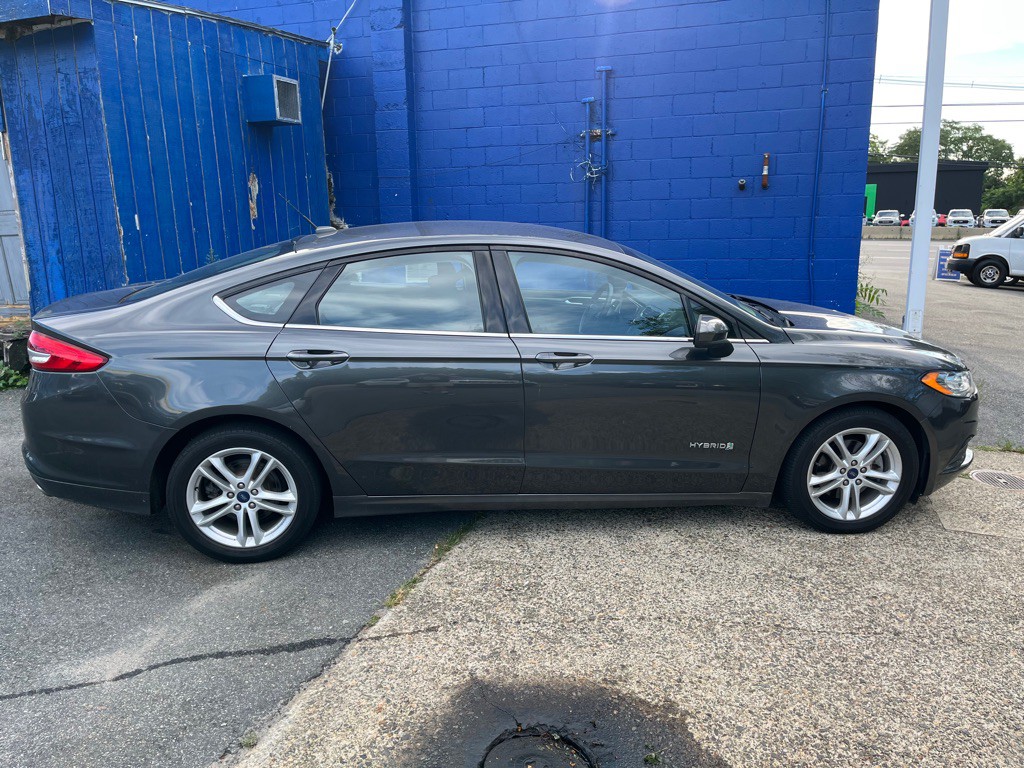 2018 Ford Fusion Image 8