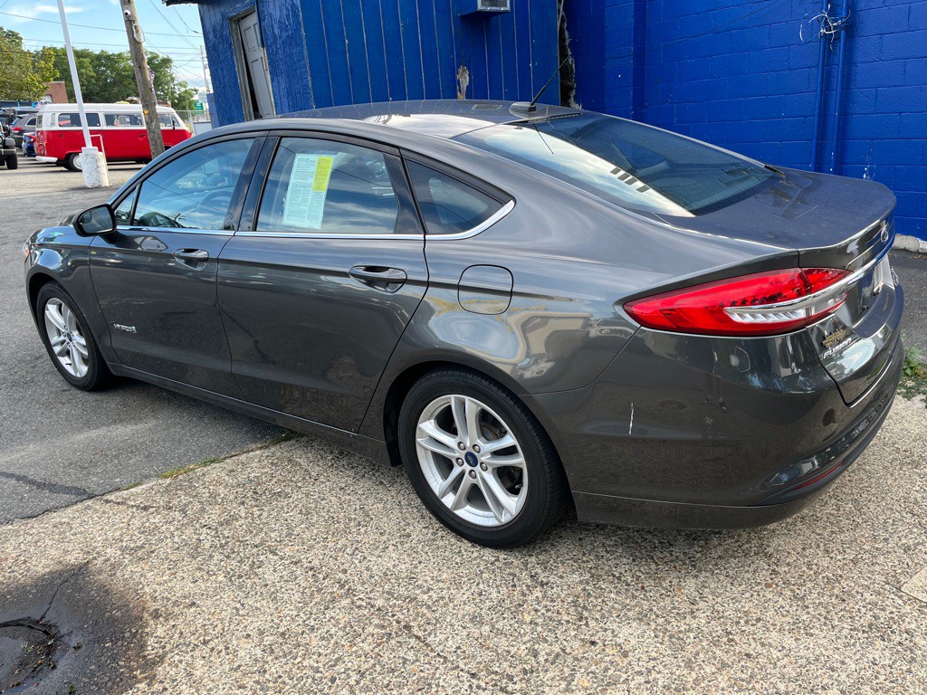 2018 Ford Fusion Image 10