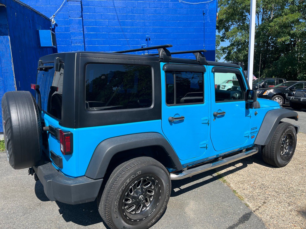 2017 Jeep Wrangler Unlimited Image 9