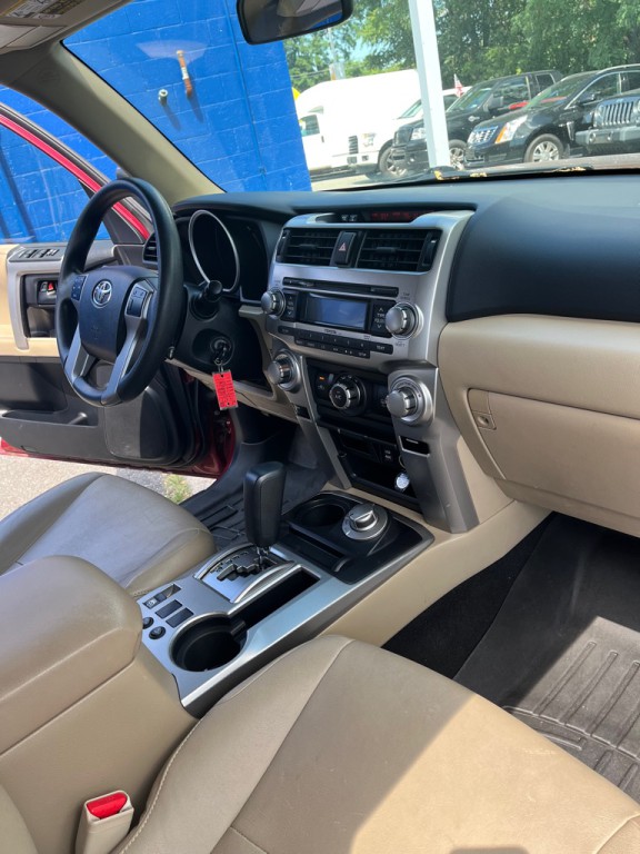 2013 Toyota 4Runner Image 14