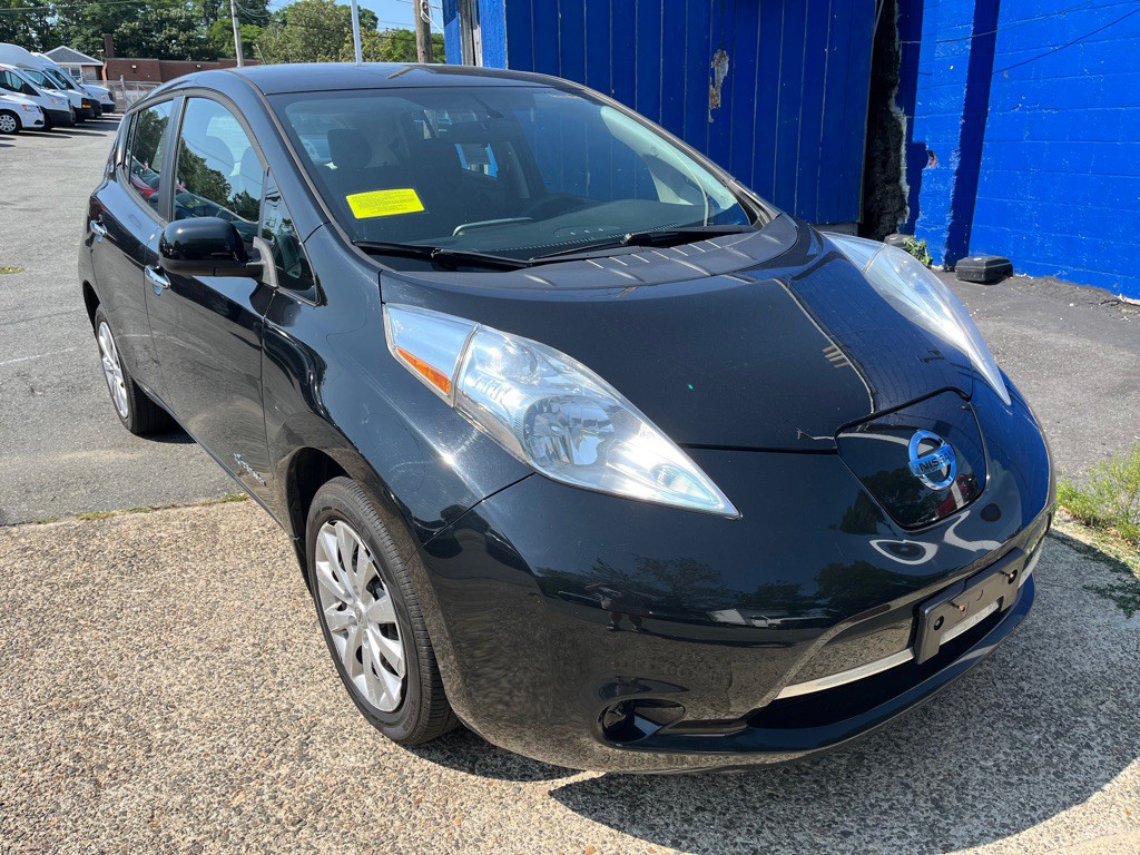 2016 Nissan Leaf Image 5