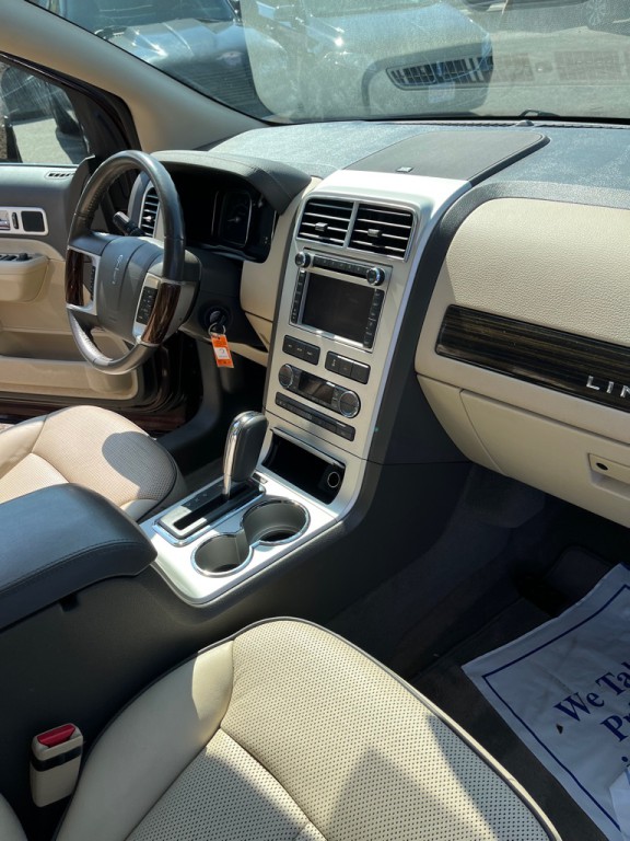 2010 Lincoln MKX Image 16