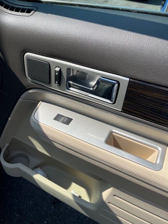 2010 Lincoln MKX Image 17