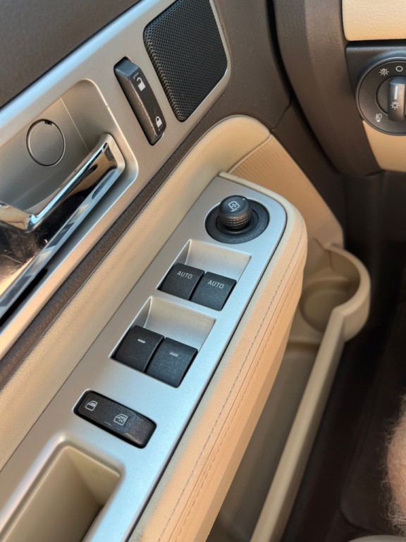 2010 Lincoln MKX Image 22