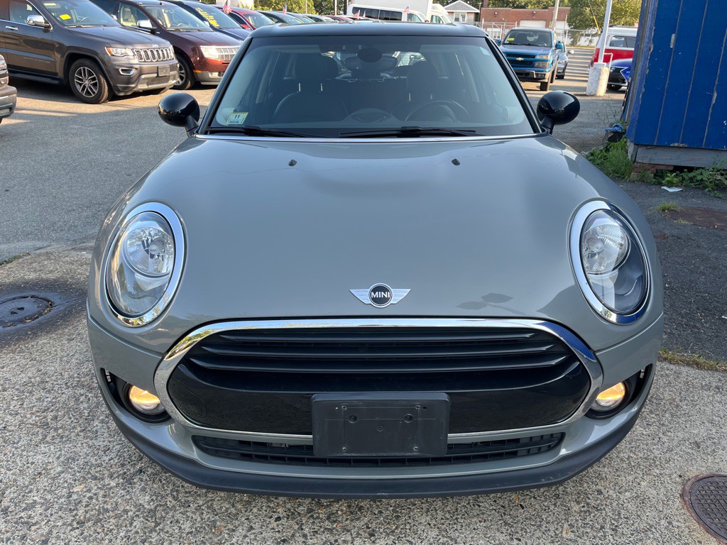 2017 MINI Cooper Image 4