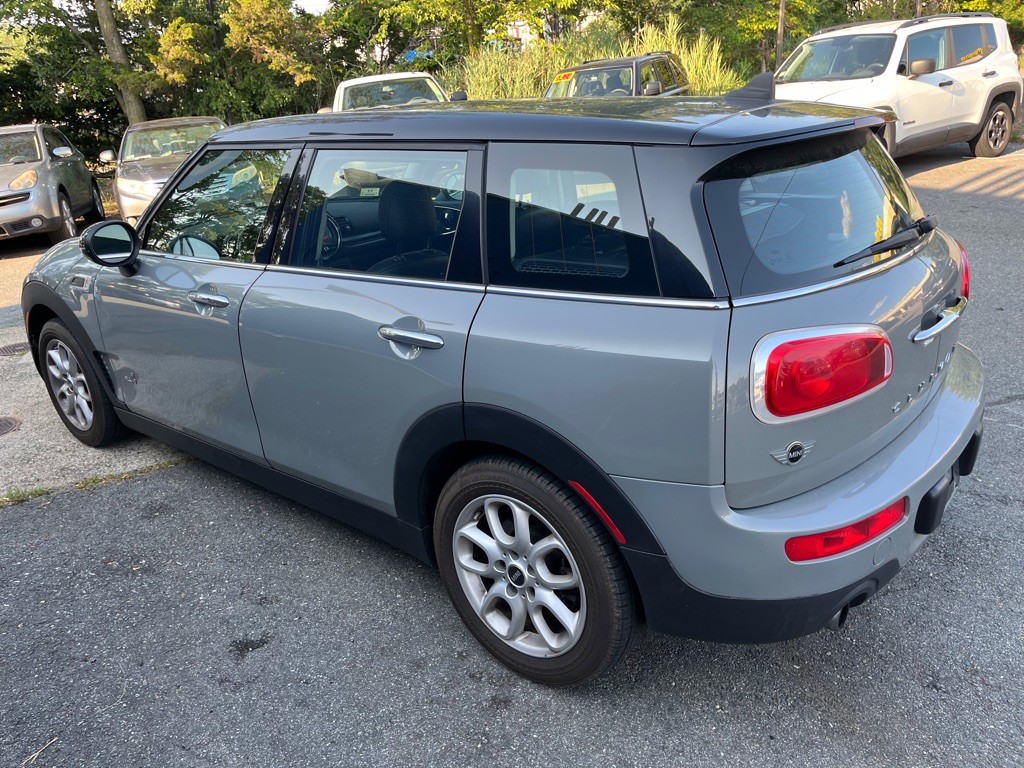 2017 MINI Cooper Image 7