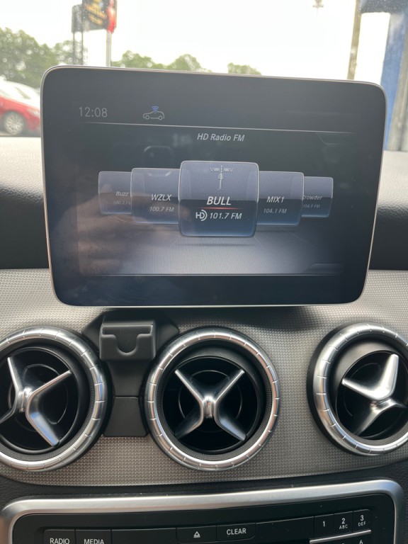 2019 Mercedes-Benz CLA-Class Image 27