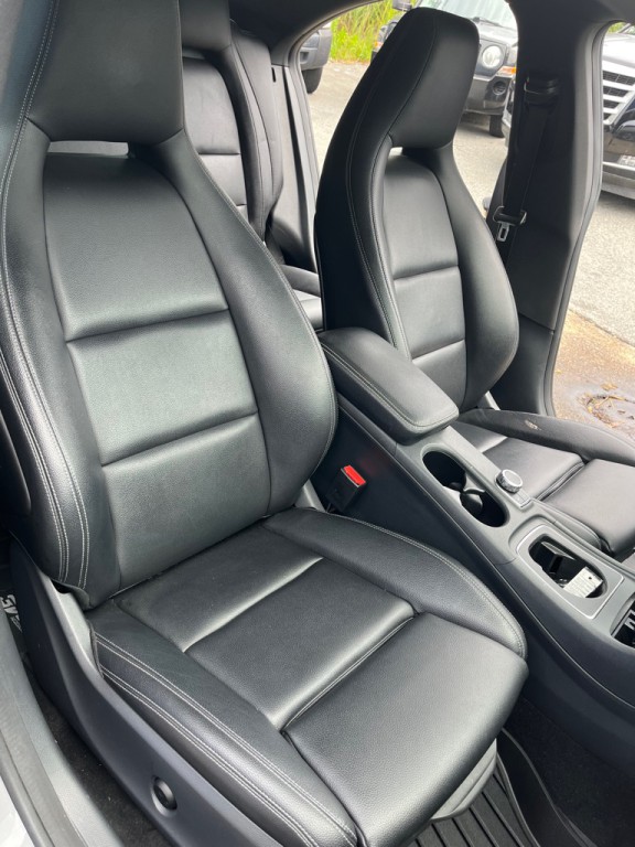 2019 Mercedes-Benz CLA-Class Image 43