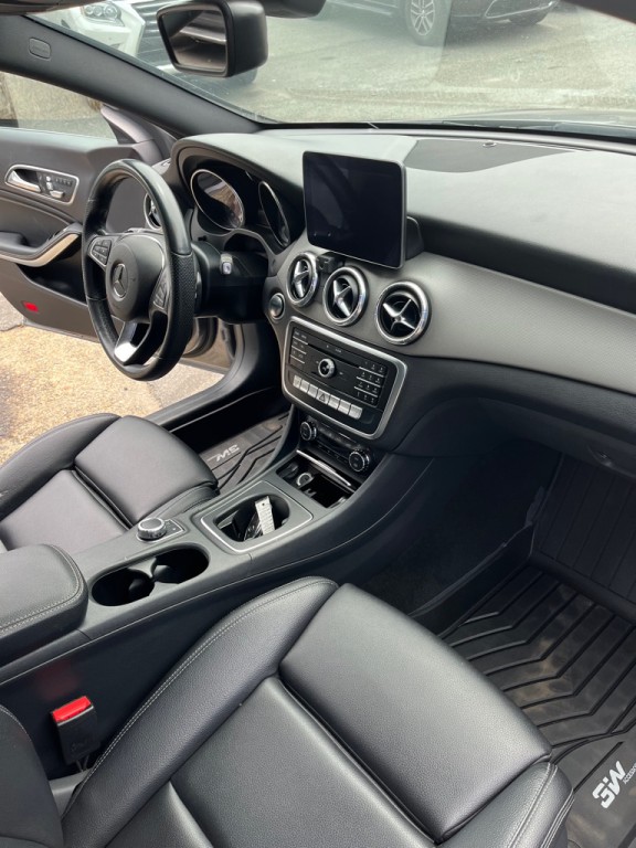 2019 Mercedes-Benz CLA-Class Image 44
