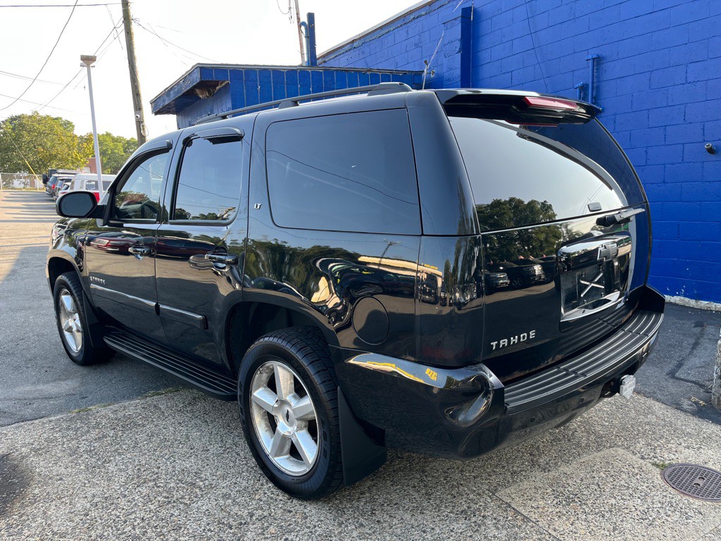2008 Chevrolet Tahoe Image 4