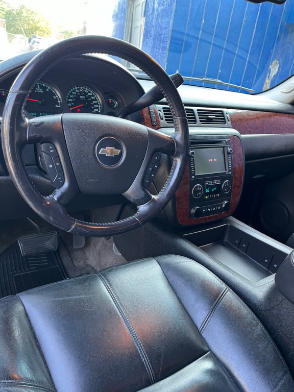 2008 Chevrolet Tahoe Image 12