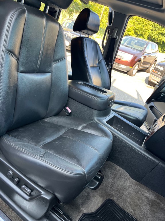2008 Chevrolet Tahoe Image 16