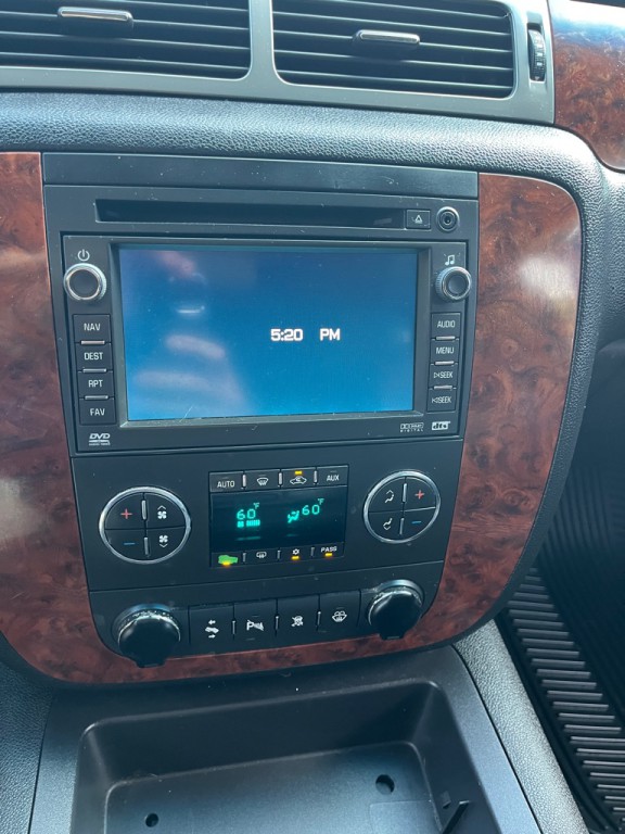 2008 Chevrolet Tahoe Image 24