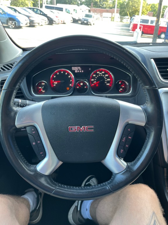 2016 GMC Acadia Image 18