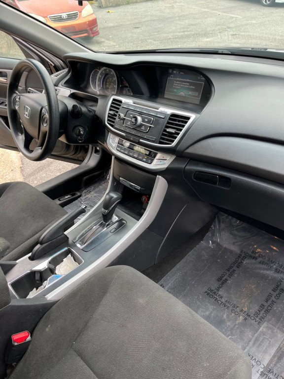 2013 Honda Accord Image 15