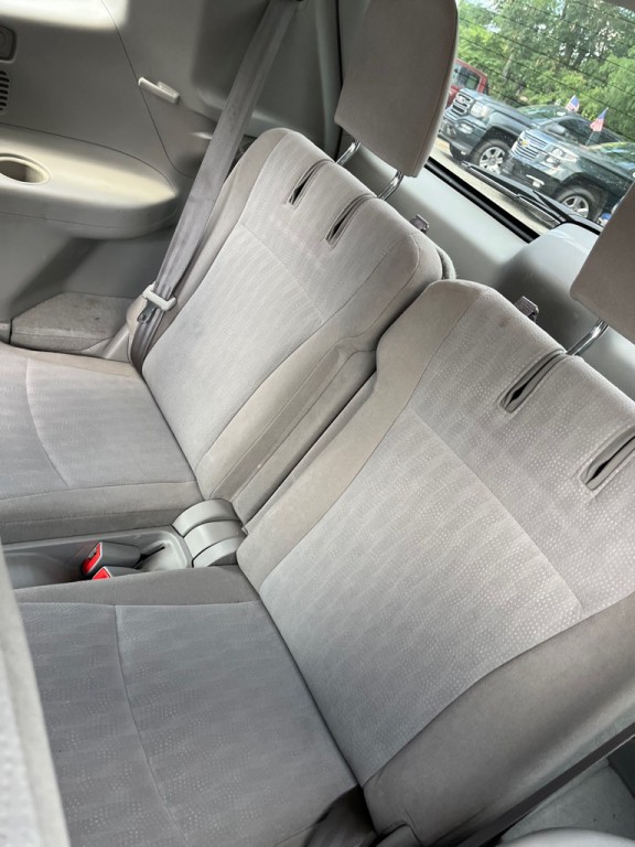 2013 Toyota Highlander Image 15