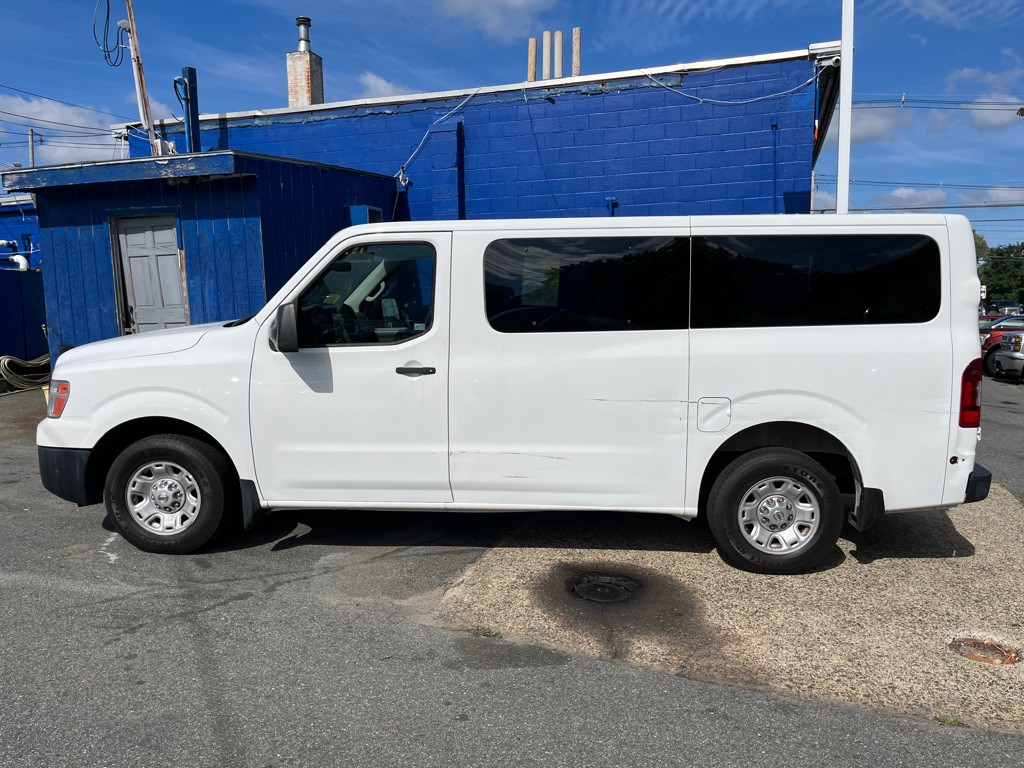 2012 Nissan NV Image 4