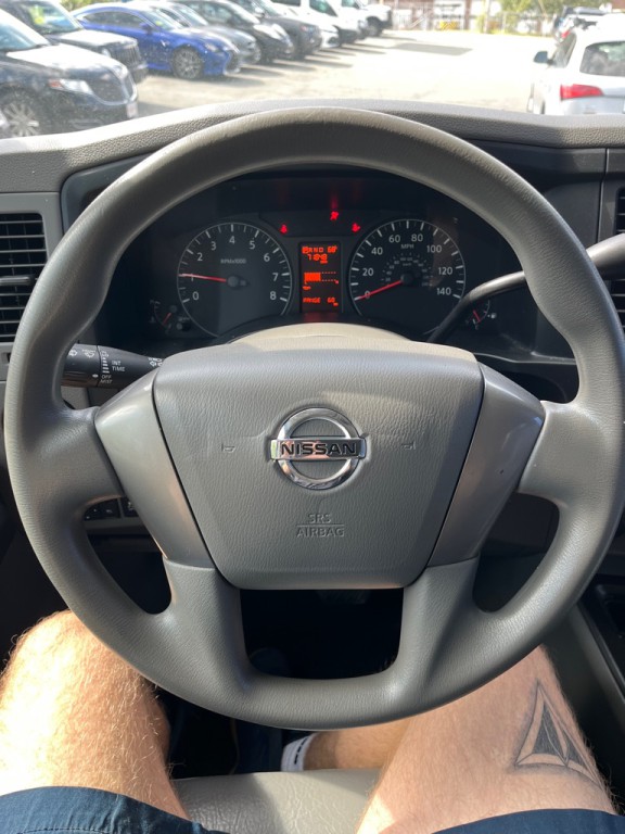 2012 Nissan NV Image 17
