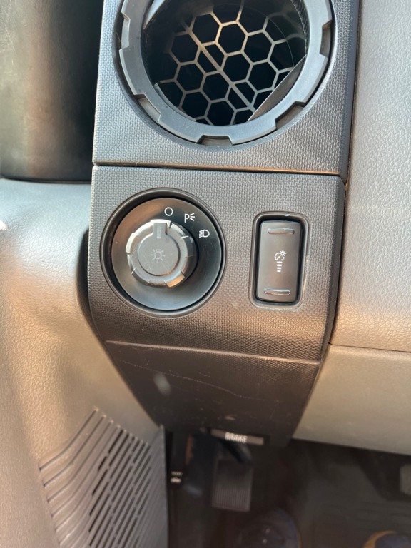 2015 Ford F-250 Image 17