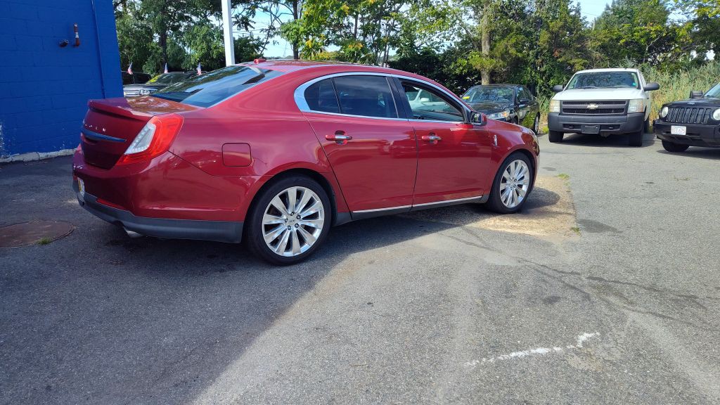 2015 Lincoln MKS Image 5