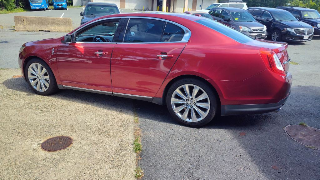 2015 Lincoln MKS Image 8