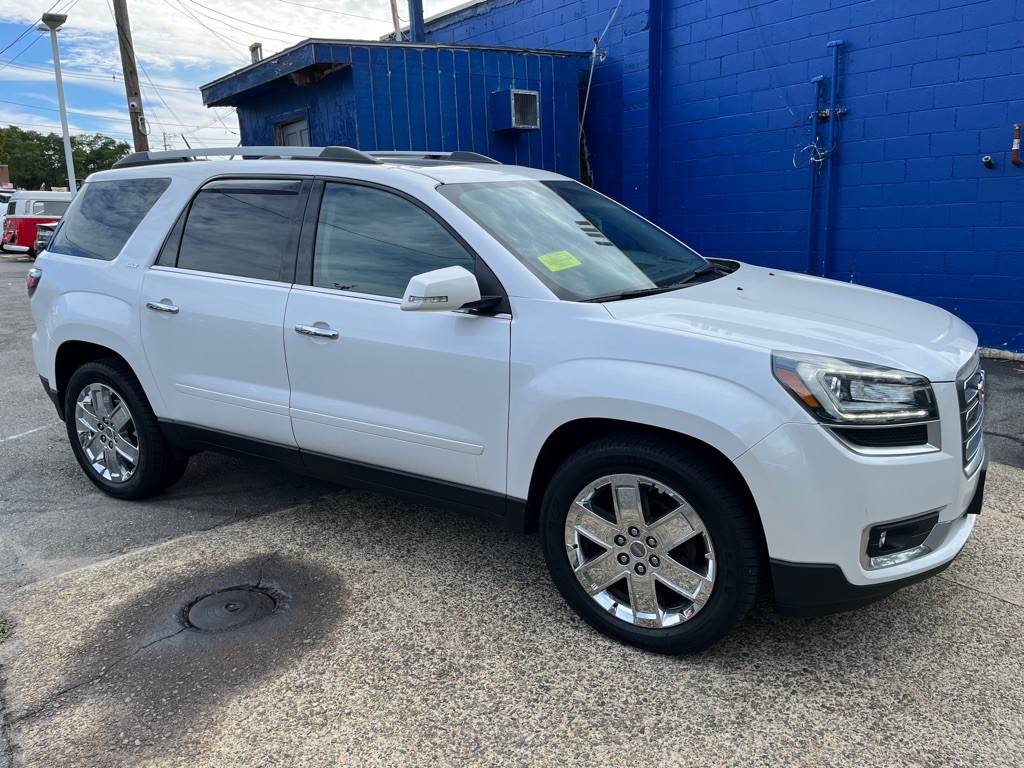2017 GMC Acadia Image 7