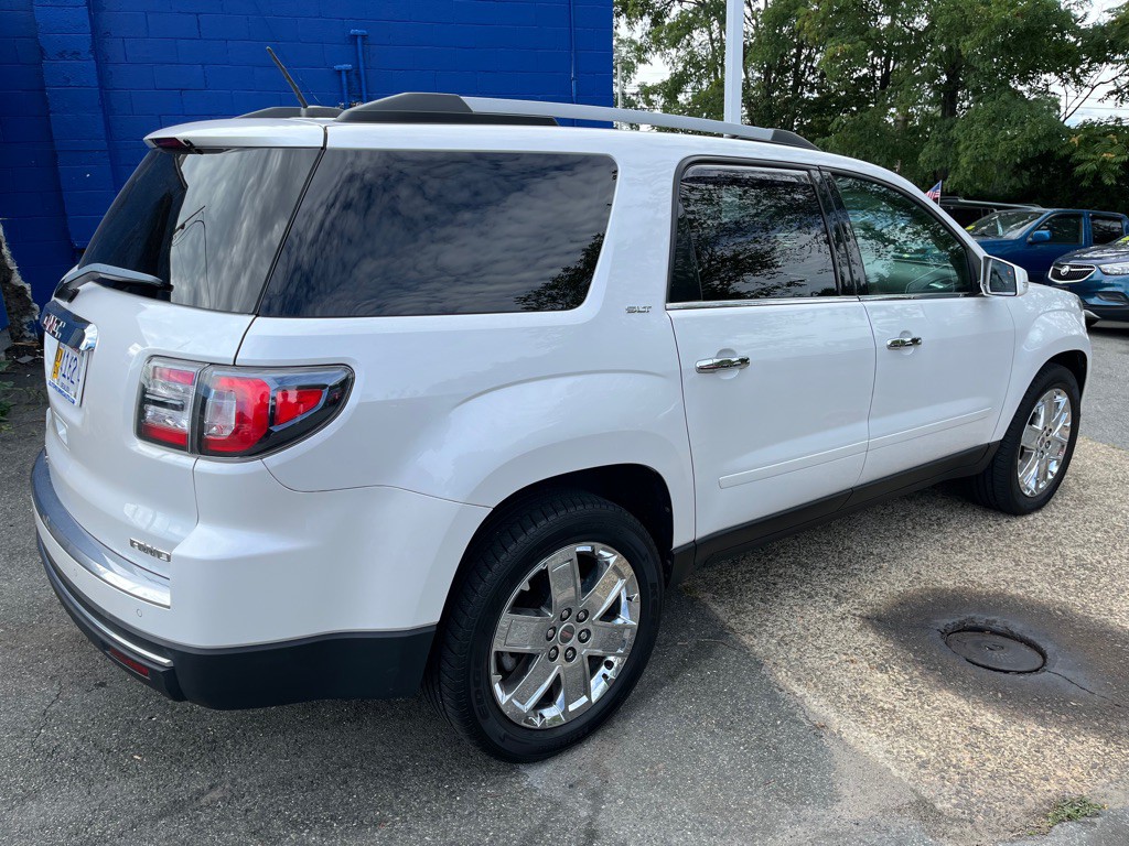 2017 GMC Acadia Image 10