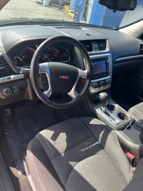 2015 GMC Acadia Image 13
