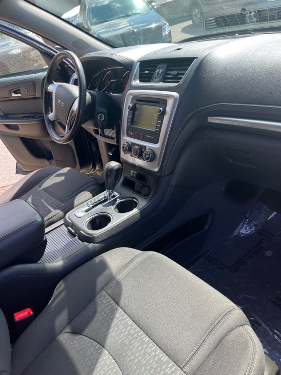 2015 GMC Acadia Image 18