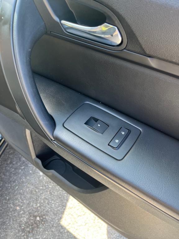 2015 GMC Acadia Image 19