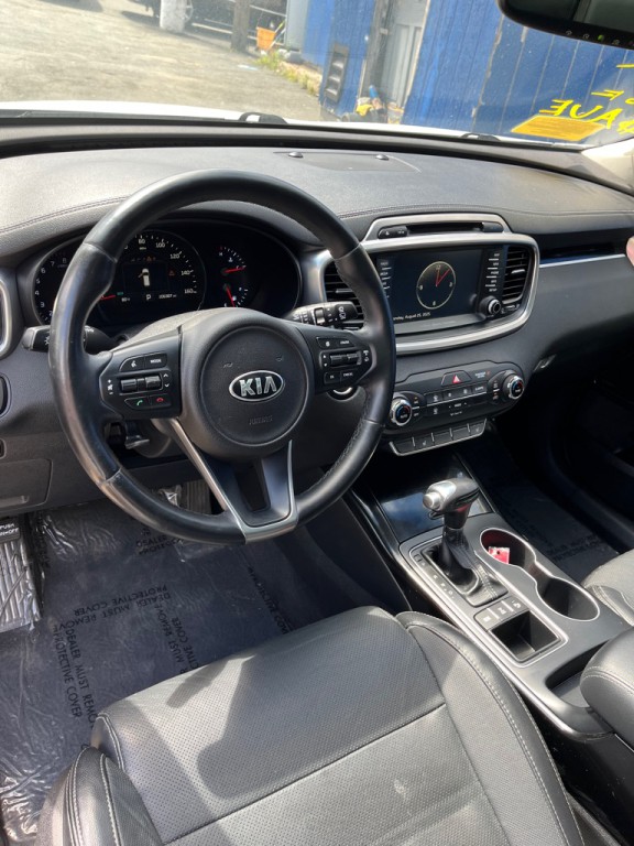 2016 Kia Sorento Image 11
