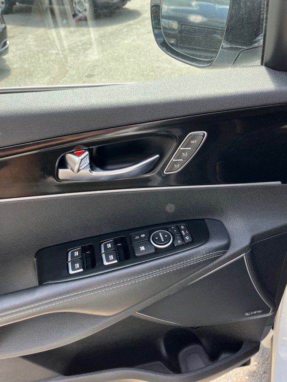 2016 Kia Sorento Image 17