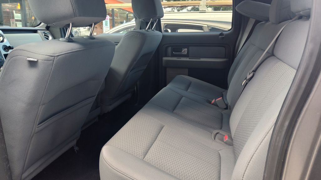 2013 Ford F-150 Image 8