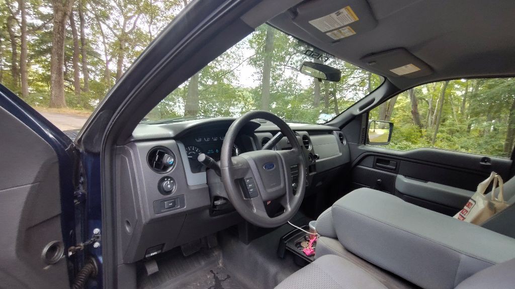 2012 Ford F-150 Image 24