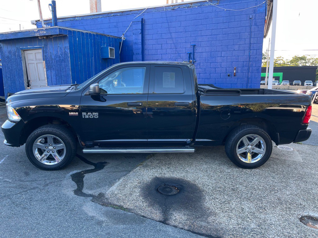 2013 RAM 1500 Image 3