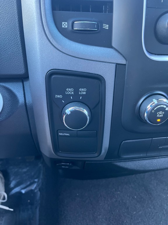 2013 RAM 1500 Image 23