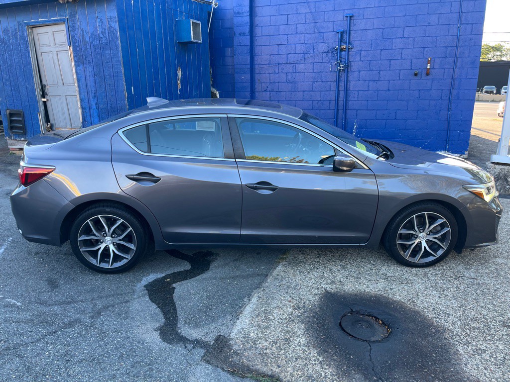 2019 Acura ILX Image 10