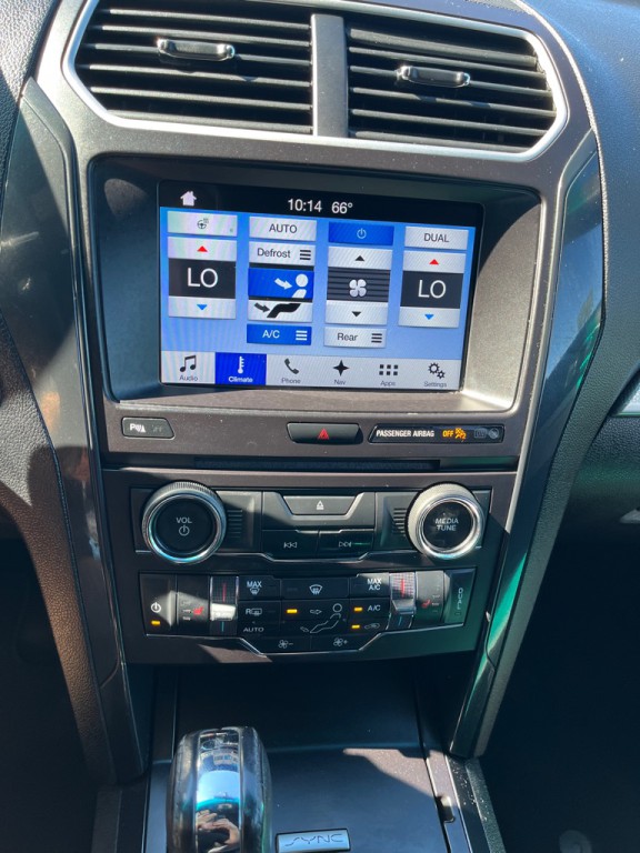 2017 Ford Explorer Image 23