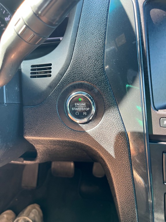 2017 Ford Explorer Image 26
