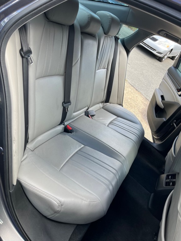 2019 Honda Accord Image 15