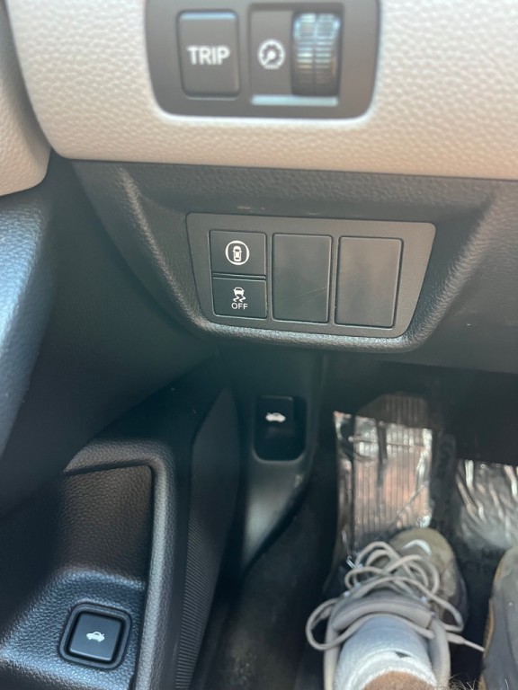 2019 Honda Accord Image 25