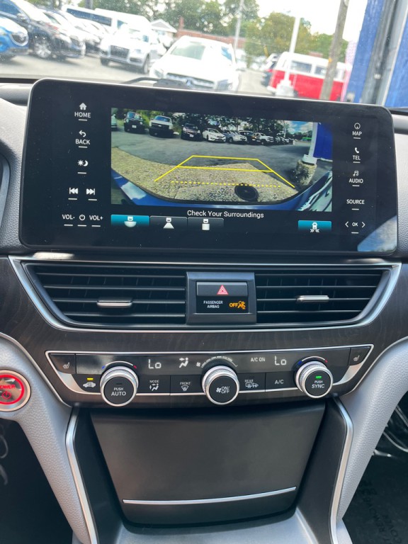 2019 Honda Accord Image 27